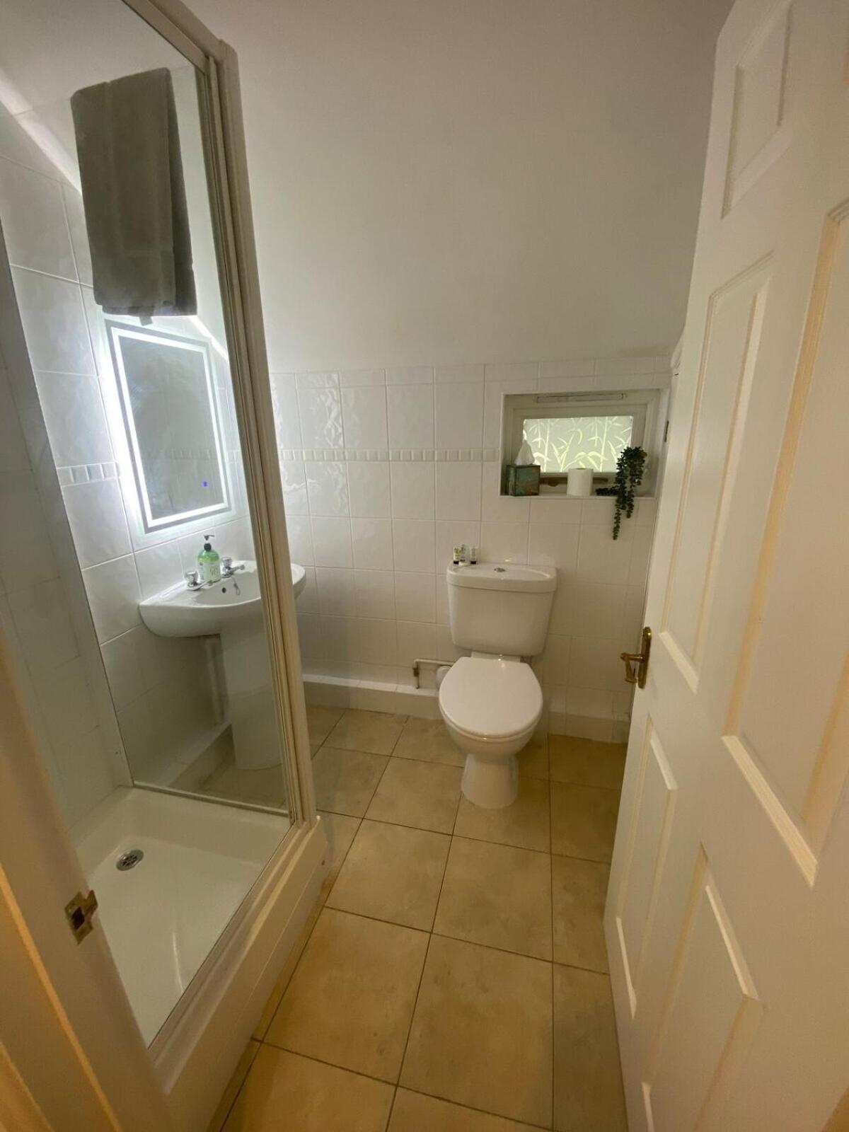 Private Entry Guesthouse Hideaway Hordle Экстерьер фото