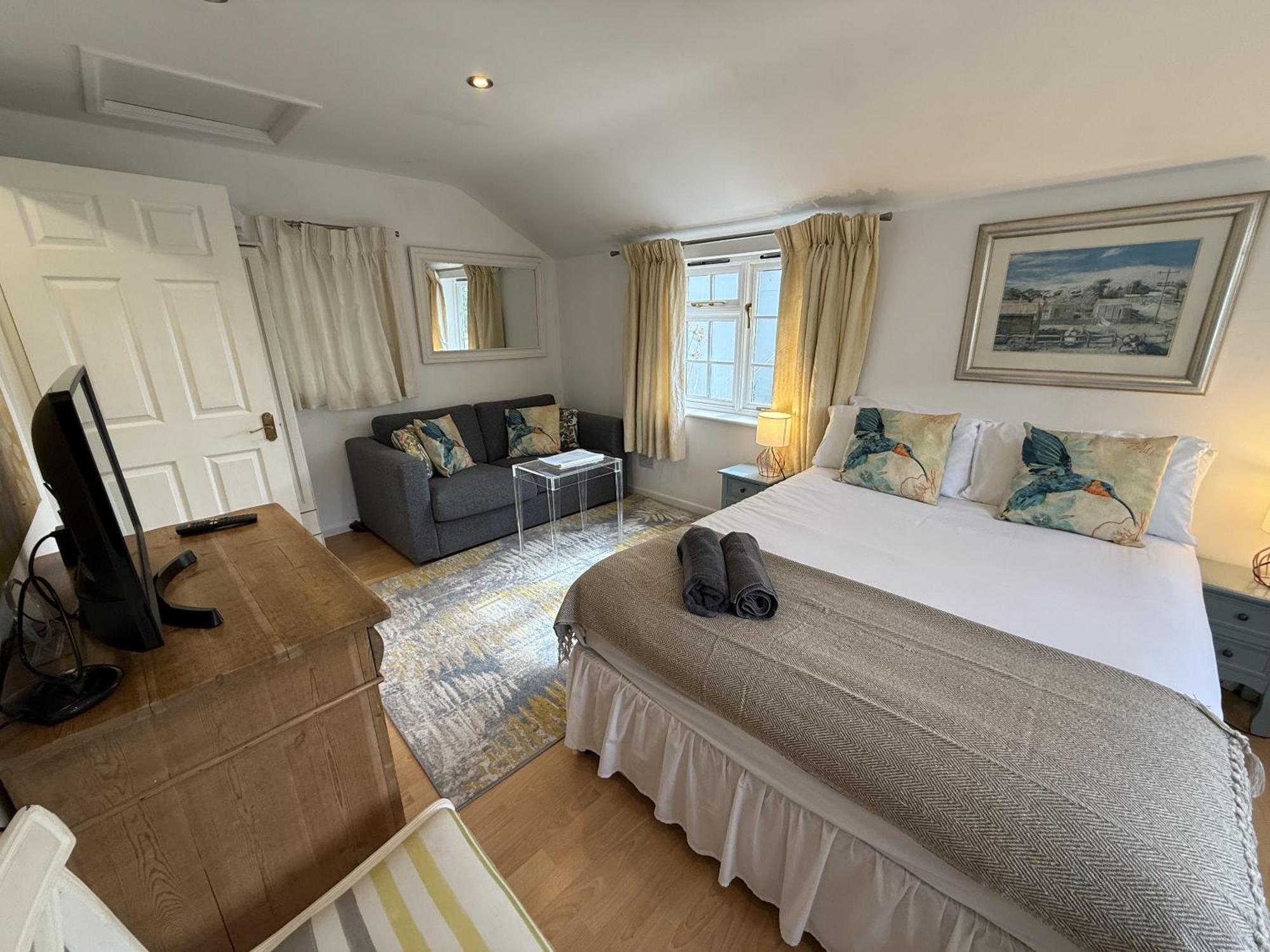 Private Entry Guesthouse Hideaway Hordle Экстерьер фото
